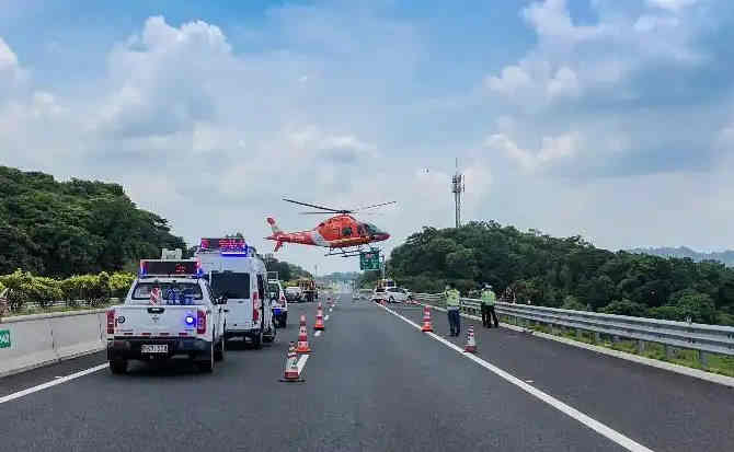 祥云高速公路汽车救援案例